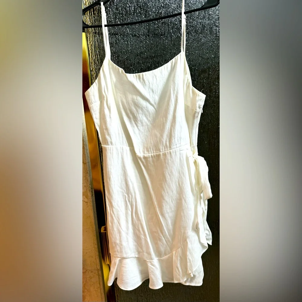 Cotton Candy LA White Ruffle Wrap Dress (but actually zips!) - Picture 2 of 5
